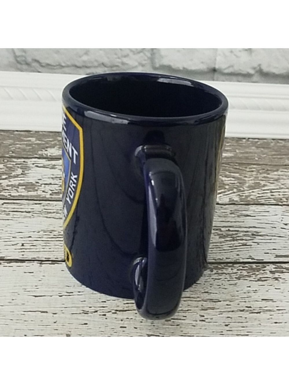 Set of 2 NYPD shield coffee mugs - Picture 4 of 8